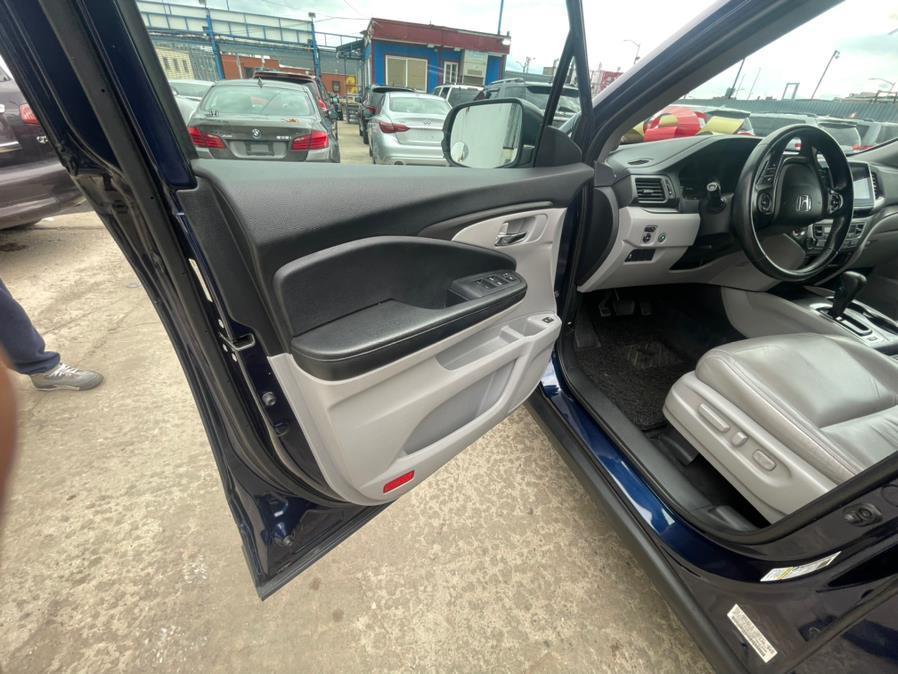 used 2016 Honda Pilot car, priced at $15,999