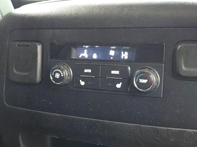 used 2020 GMC Yukon XL car, priced at $31,807