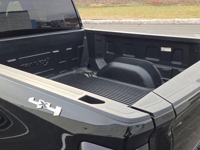 used 2025 GMC Sierra 1500 car, priced at $43,000