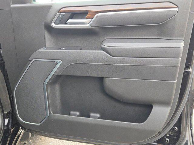 used 2025 GMC Sierra 1500 car, priced at $43,000