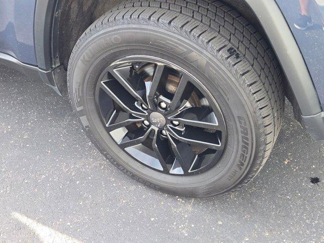 used 2020 Jeep Grand Cherokee car, priced at $19,110