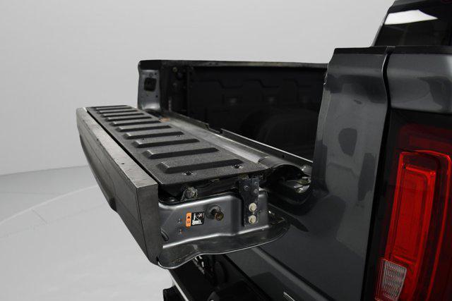 used 2019 GMC Sierra 1500 car, priced at $25,590