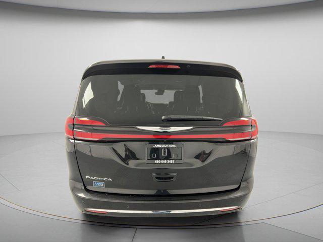 used 2022 Chrysler Pacifica car, priced at $17,501