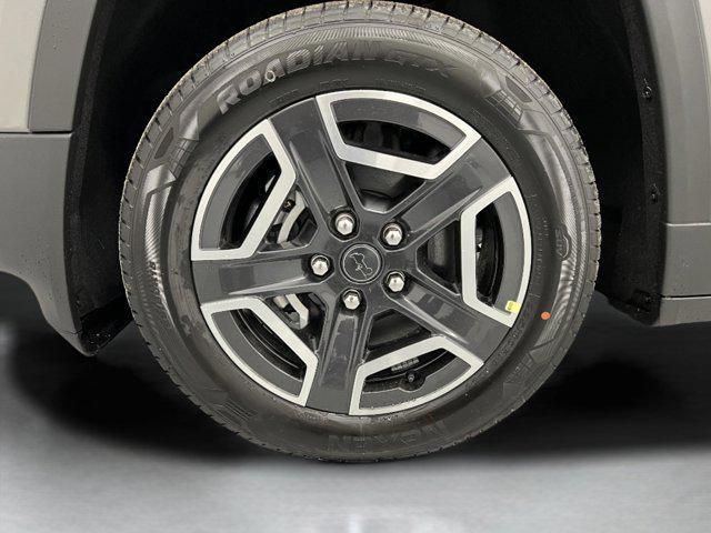 new 2026 Jeep Cherokee car, priced at $38,584