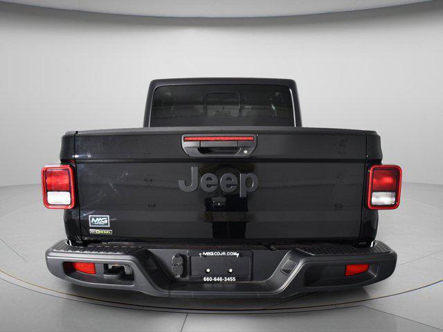 used 2022 Jeep Gladiator car, priced at $31,625