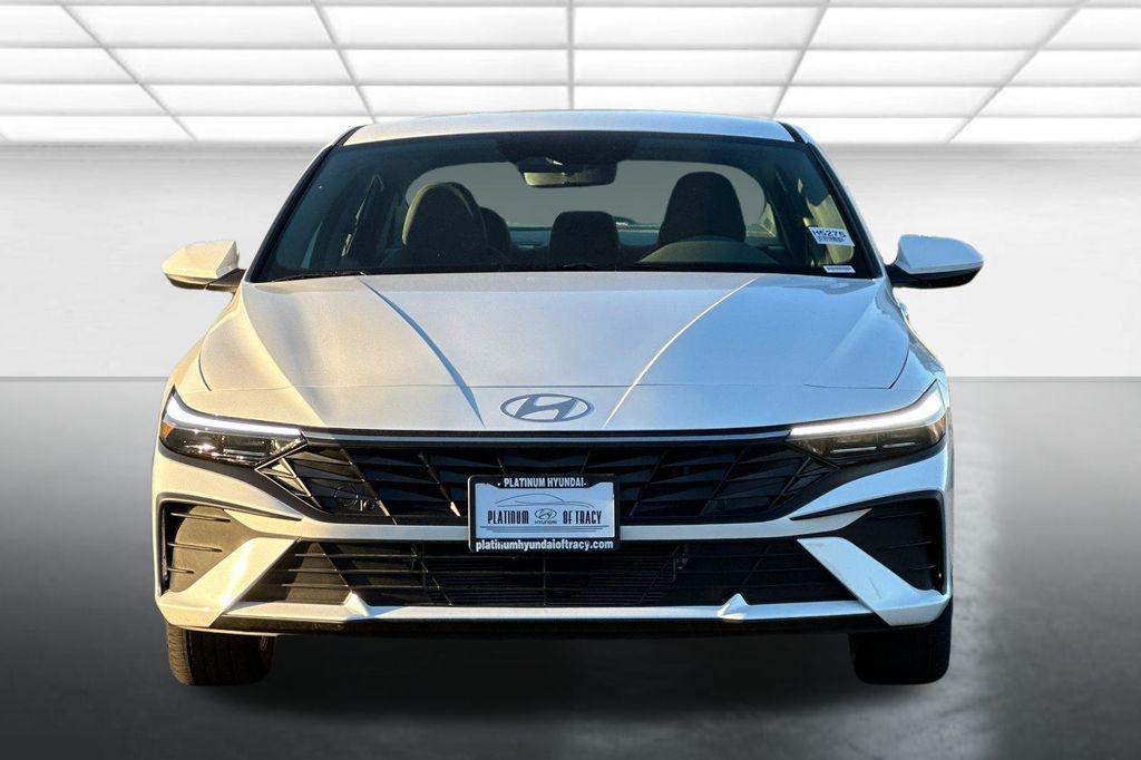 new 2026 Hyundai ELANTRA HEV car, priced at $27,051