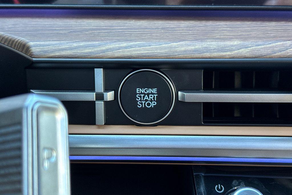 new 2026 Hyundai SANTA FE HEV car, priced at $50,975