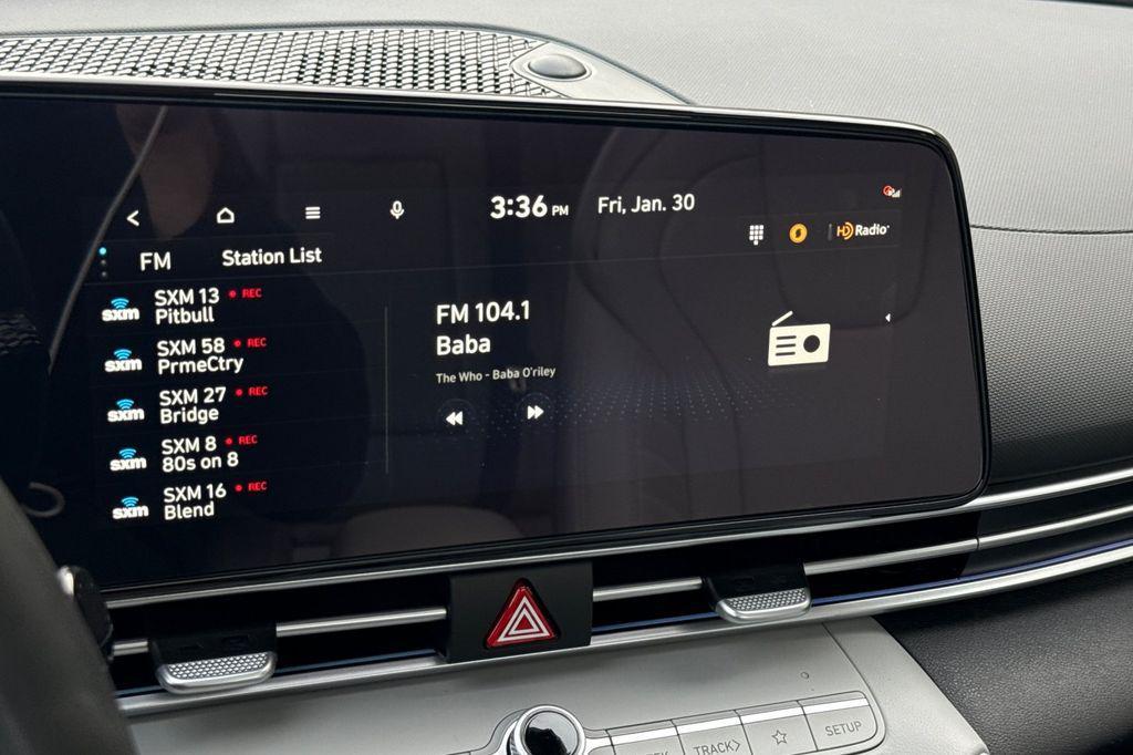 used 2025 Hyundai ELANTRA HEV car