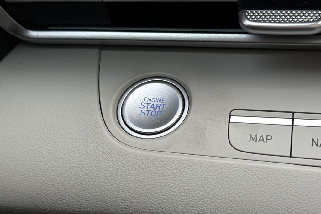 used 2025 Hyundai ELANTRA HEV car