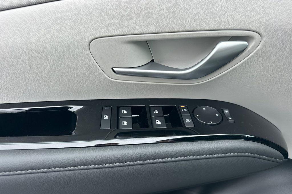 new 2026 Hyundai TUCSON Hybrid car, priced at $42,775