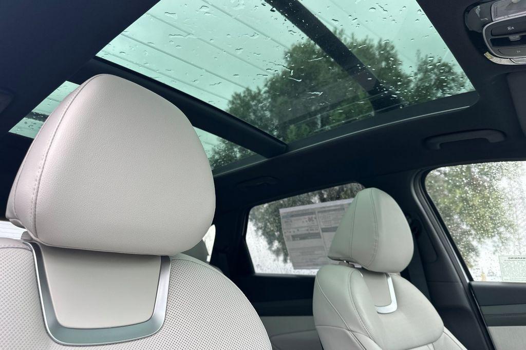 new 2026 Hyundai TUCSON Hybrid car, priced at $42,775