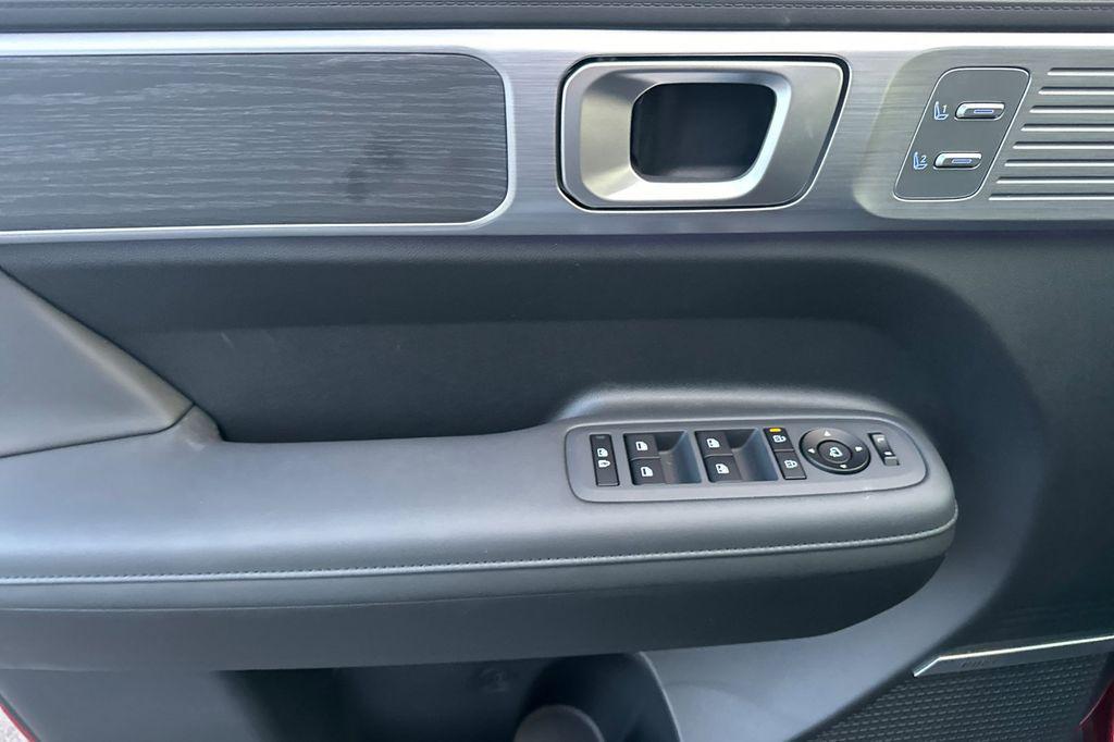 new 2025 Hyundai Santa Fe car, priced at $48,065