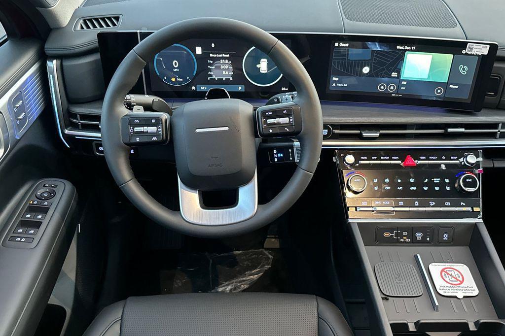 new 2025 Hyundai Santa Fe car, priced at $48,065
