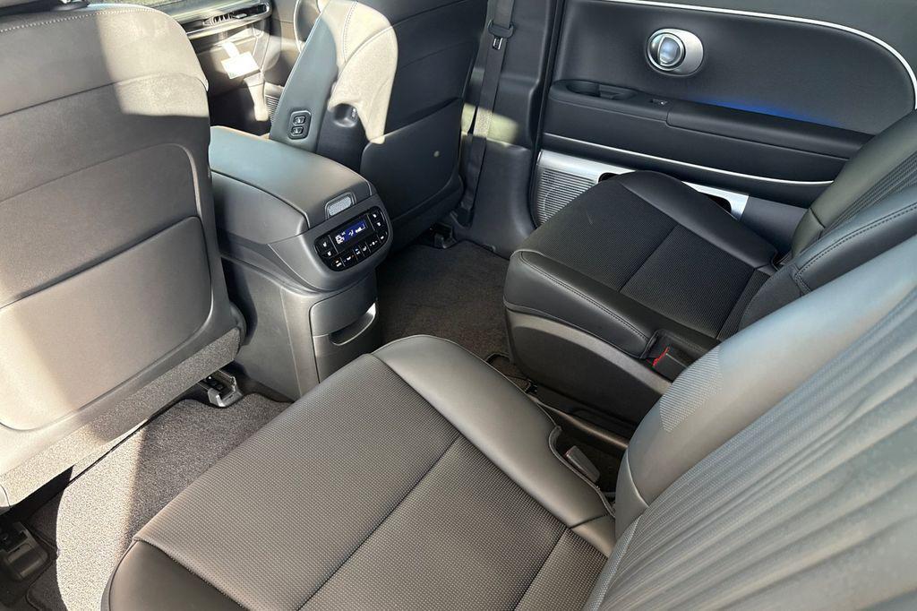 new 2026 Hyundai IONIQ 9 car, priced at $78,353