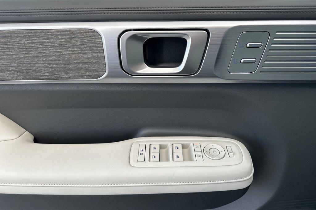 new 2025 Hyundai SANTA FE HEV car, priced at $49,325