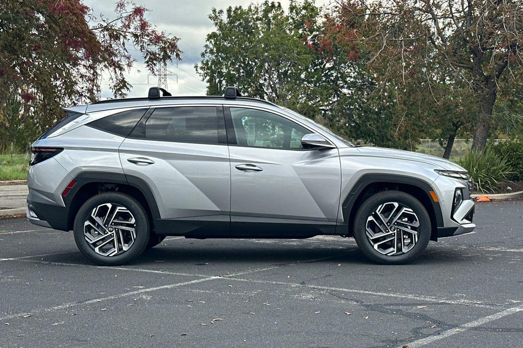 new 2026 Hyundai TUCSON Hybrid car, priced at $42,900