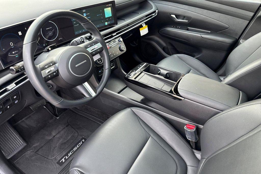 used 2025 Hyundai TUCSON Hybrid car, priced at $34,698