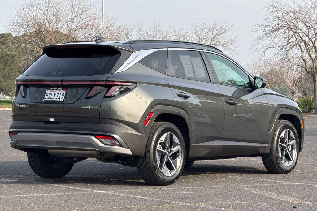 used 2025 Hyundai TUCSON Hybrid car, priced at $34,698