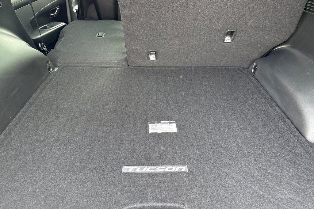 used 2025 Hyundai TUCSON Hybrid car, priced at $34,698