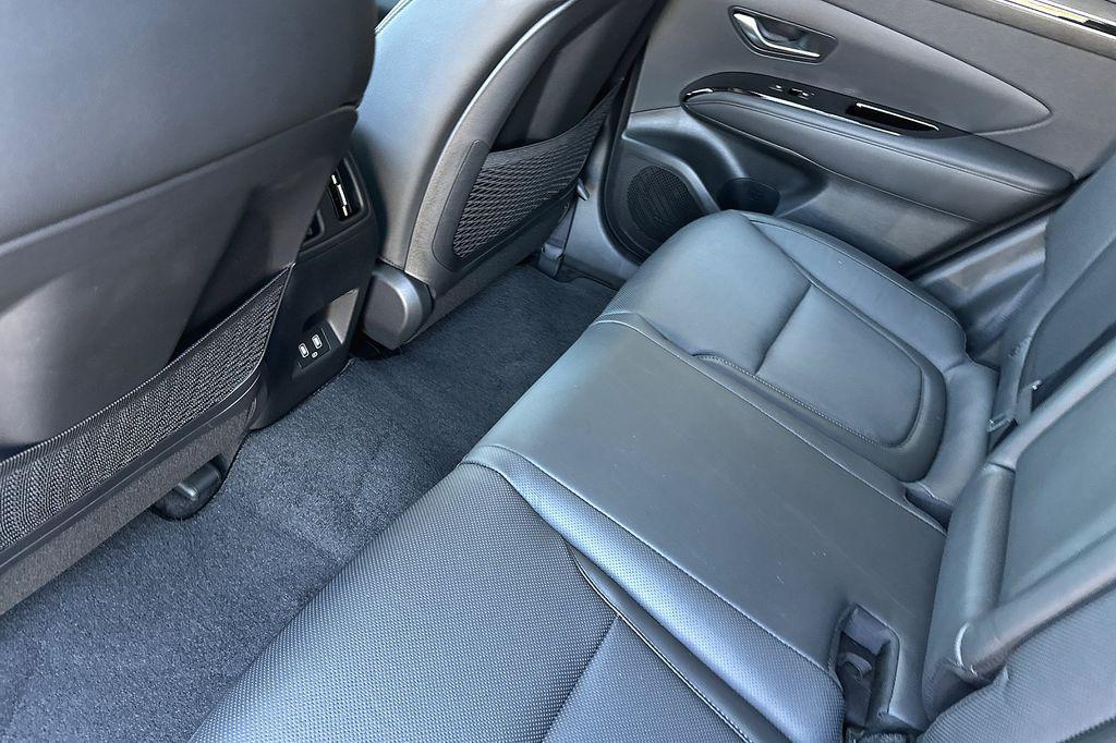 new 2024 Hyundai TUCSON Plug-In Hybrid car, priced at $46,370