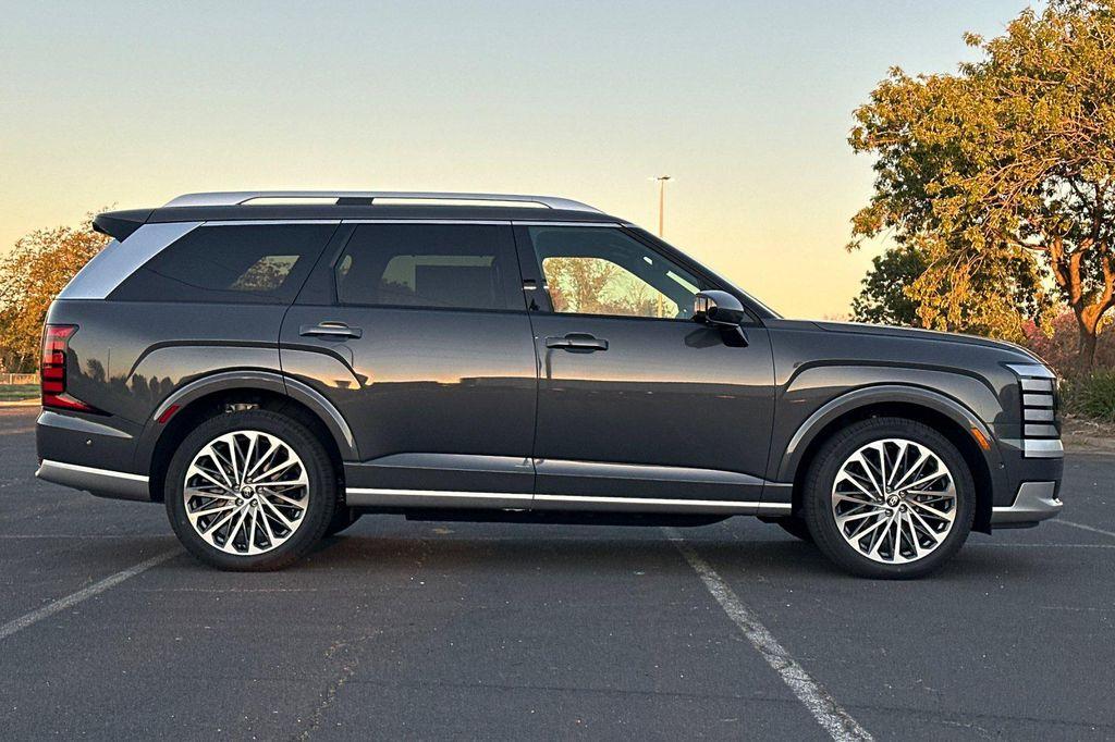 new 2026 Hyundai Palisade Hybrid car, priced at $59,227