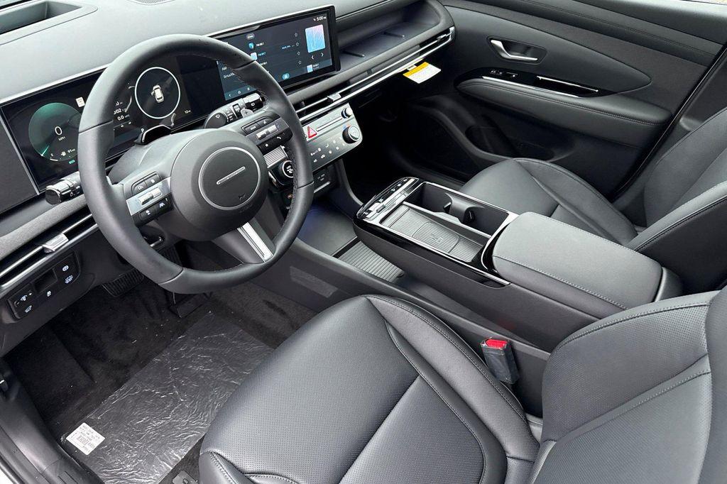 new 2026 Hyundai TUCSON Hybrid car, priced at $42,900