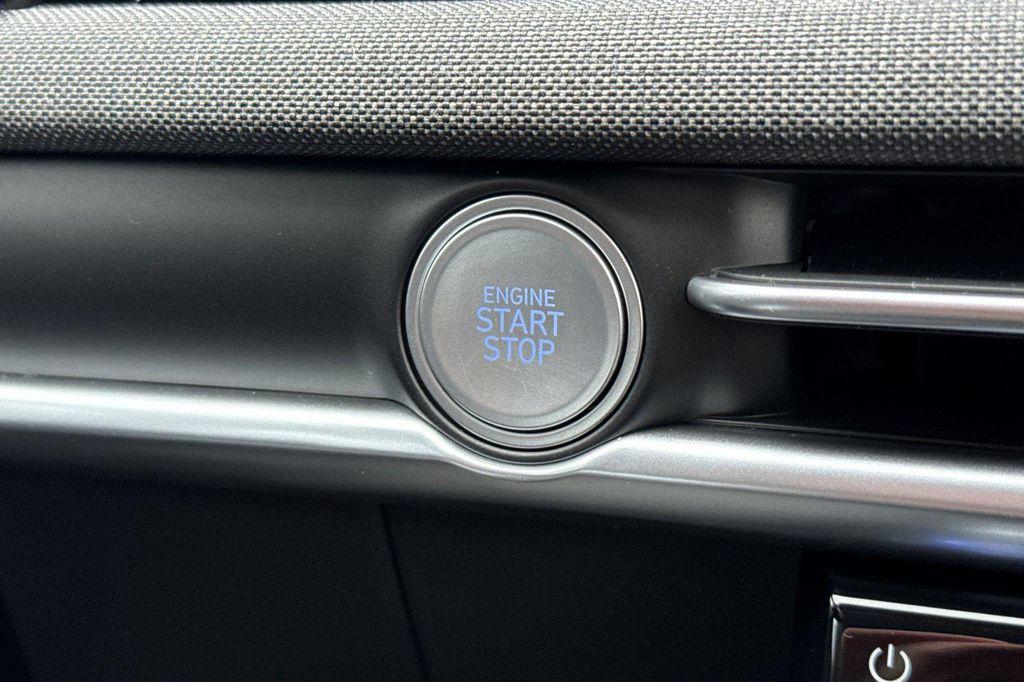 new 2026 Hyundai TUCSON Hybrid car, priced at $42,900