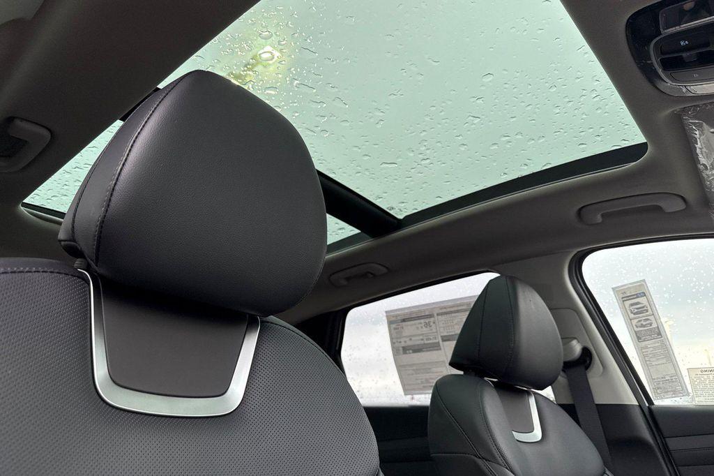 new 2026 Hyundai TUCSON Hybrid car, priced at $42,900