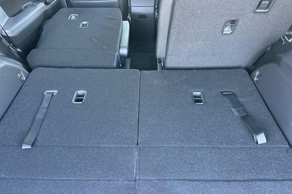 new 2025 Hyundai SANTA FE HEV car, priced at $49,024