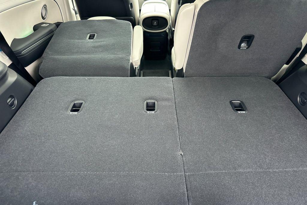 new 2026 Hyundai Palisade Hybrid car, priced at $59,137