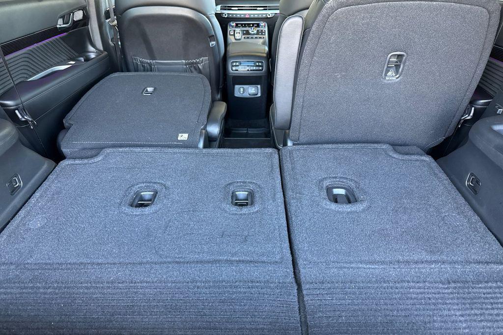 used 2025 Hyundai Palisade car, priced at $43,995