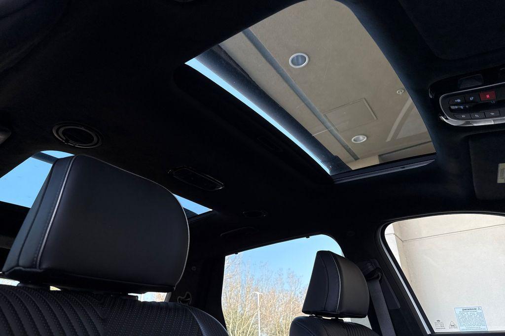 used 2025 Hyundai Palisade car, priced at $43,995