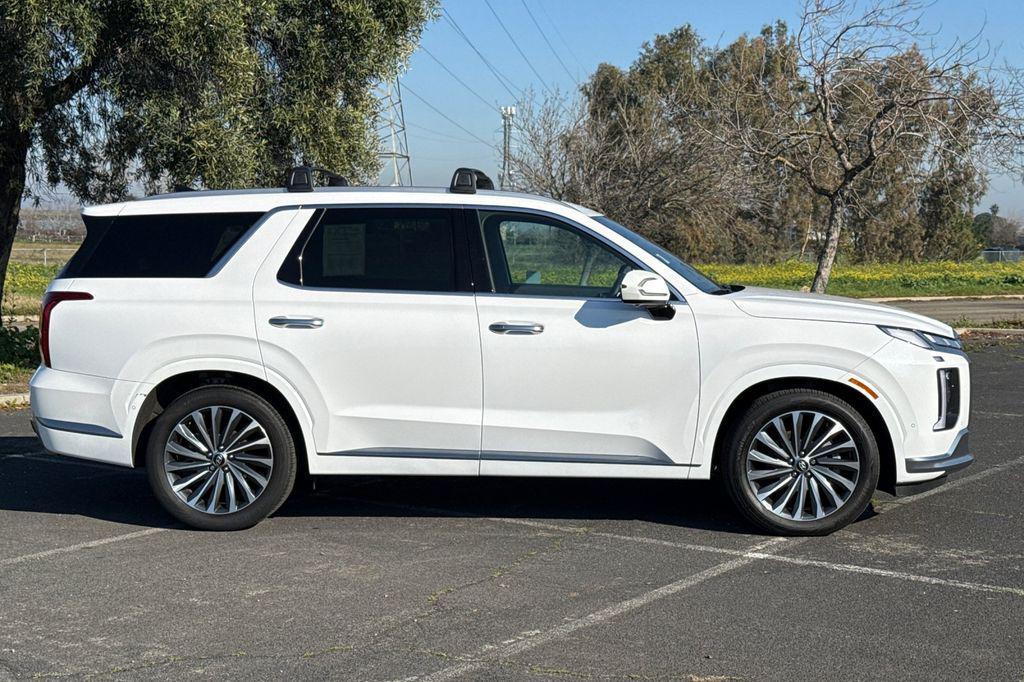 used 2025 Hyundai Palisade car, priced at $43,995