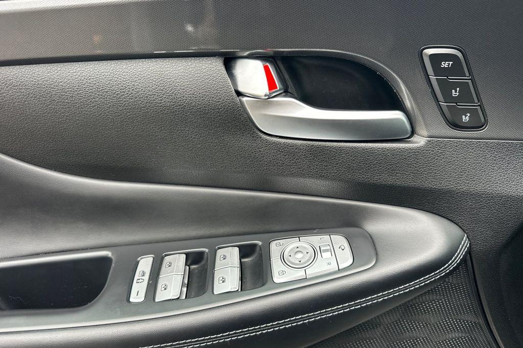 used 2023 Hyundai Santa Fe car, priced at $28,999