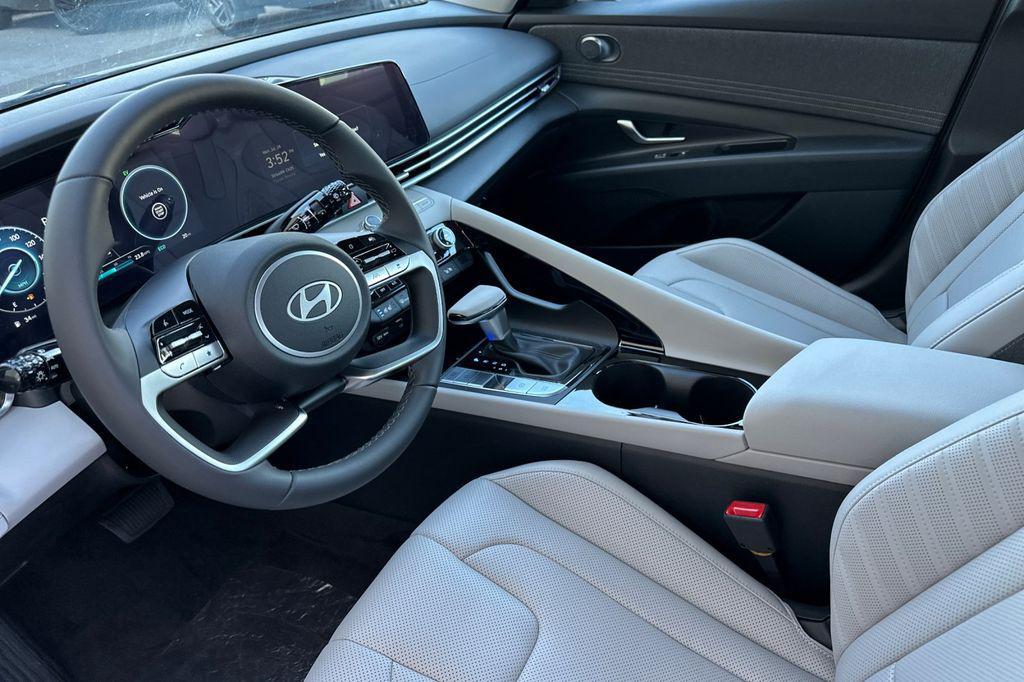 new 2025 Hyundai ELANTRA HEV car, priced at $30,642