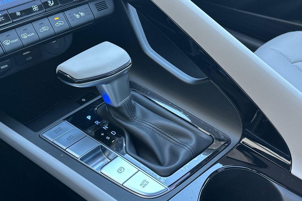 new 2025 Hyundai ELANTRA HEV car, priced at $30,642
