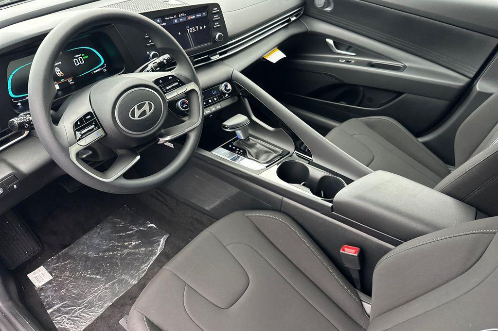 new 2026 Hyundai ELANTRA HEV car, priced at $26,571