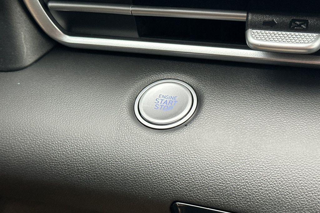 new 2026 Hyundai ELANTRA HEV car, priced at $26,571