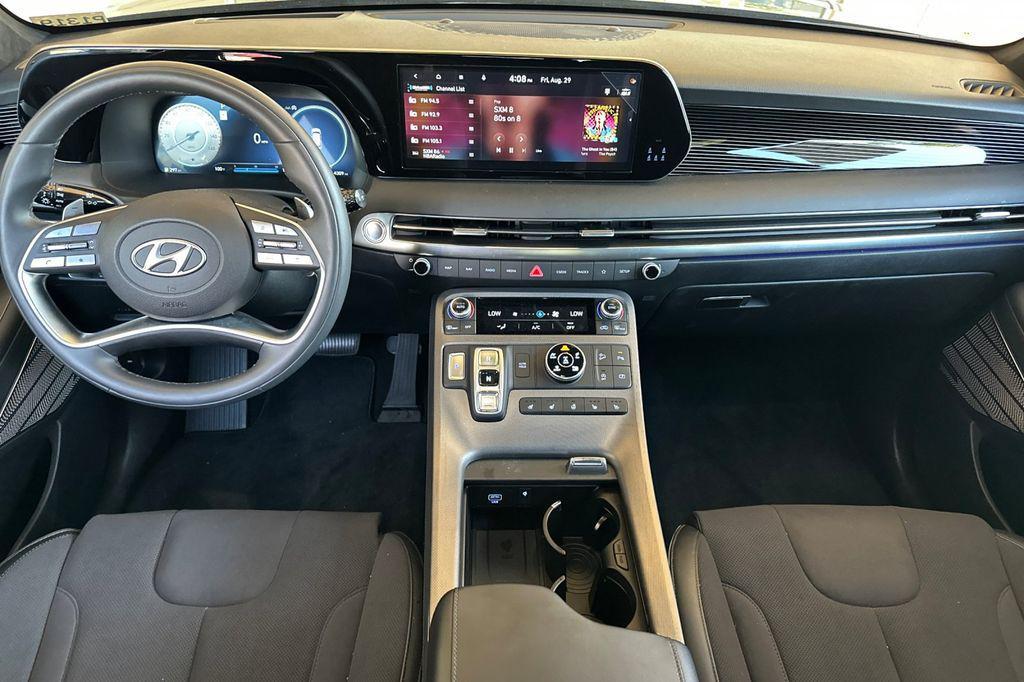 used 2025 Hyundai Palisade car, priced at $46,998
