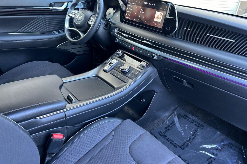 used 2025 Hyundai Palisade car, priced at $55,130