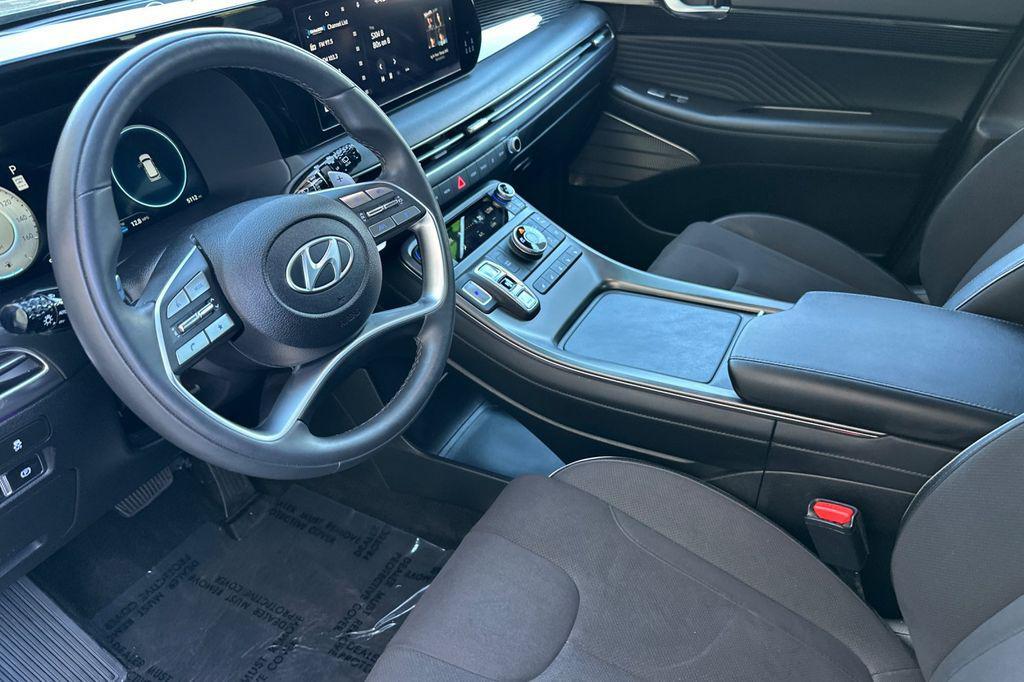 used 2025 Hyundai Palisade car, priced at $55,130