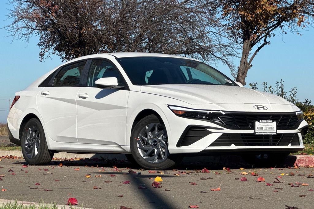 new 2026 Hyundai ELANTRA HEV car, priced at $27,051