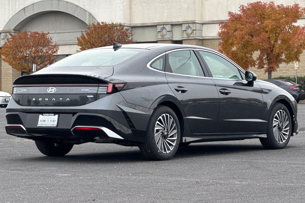 new 2026 Hyundai Sonata Hybrid car, priced at $33,120