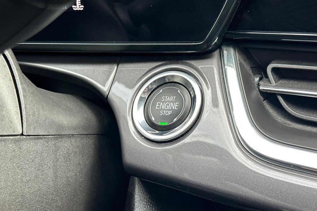 used 2025 Chevrolet Trax car, priced at $22,488