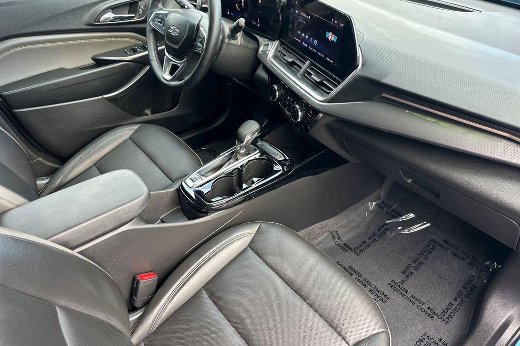 used 2025 Chevrolet Trax car, priced at $22,488