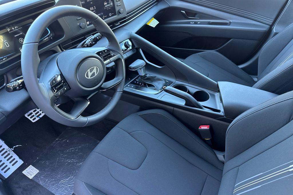 new 2025 Hyundai Elantra car, priced at $24,764
