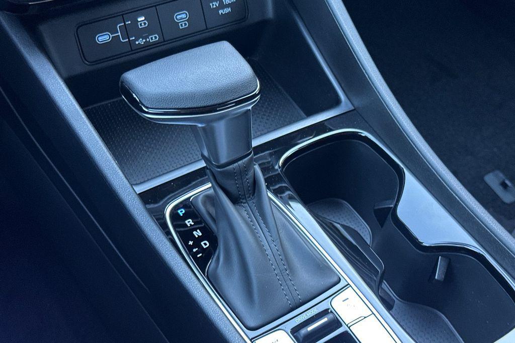 new 2026 Hyundai Tucson car, priced at $33,420