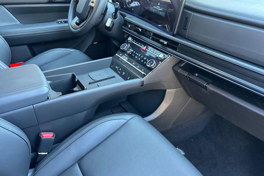 new 2025 Hyundai SANTA FE HEV car, priced at $48,710