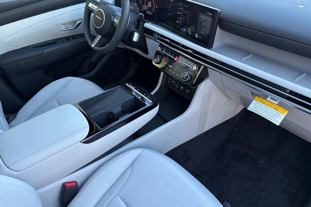 new 2026 Hyundai TUCSON Hybrid car, priced at $33,361