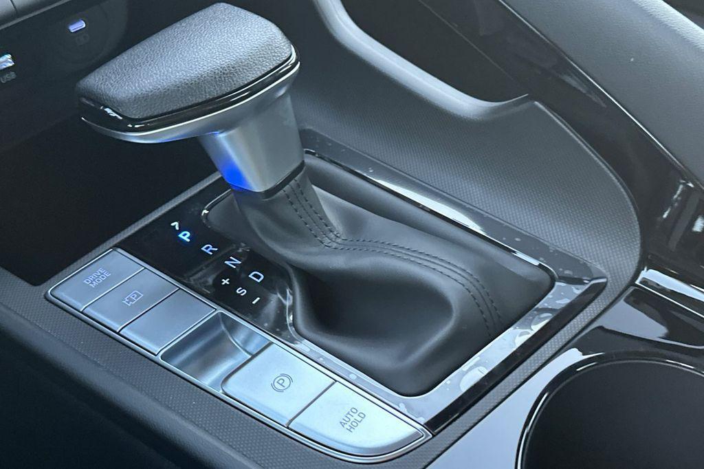 new 2026 Hyundai ELANTRA HEV car, priced at $26,571